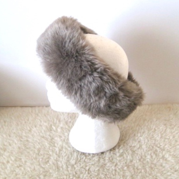 Danier Faux Fur Headband - Picture 3 of 10